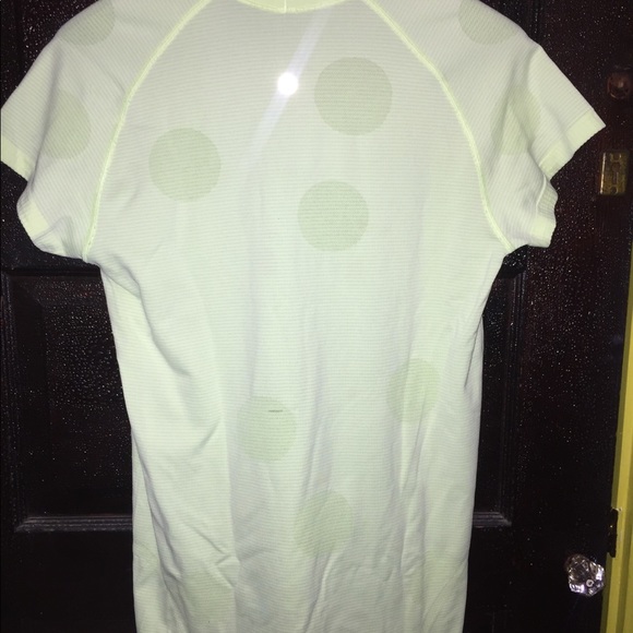 Lululemon Shirt - Picture 3 of 5